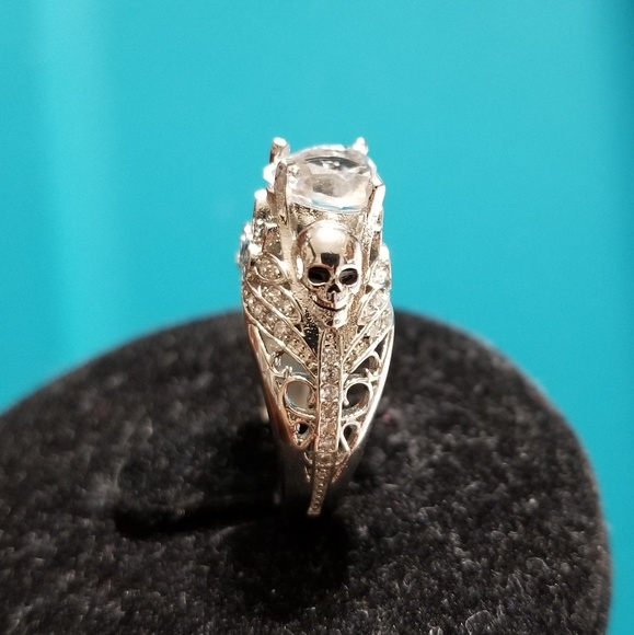 SKULL N HEARTS RING - Picture 3 of 8